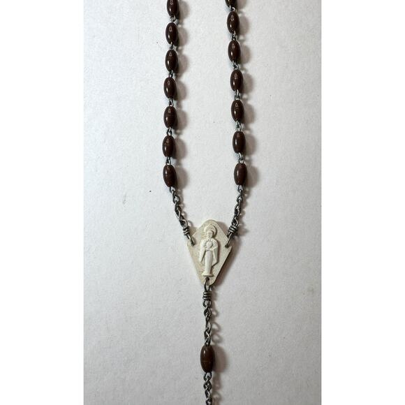 Vintage Catholic Rosary with Brown Oval Beads and White Plastic Virgin Mary vn - Picture 2 of 4